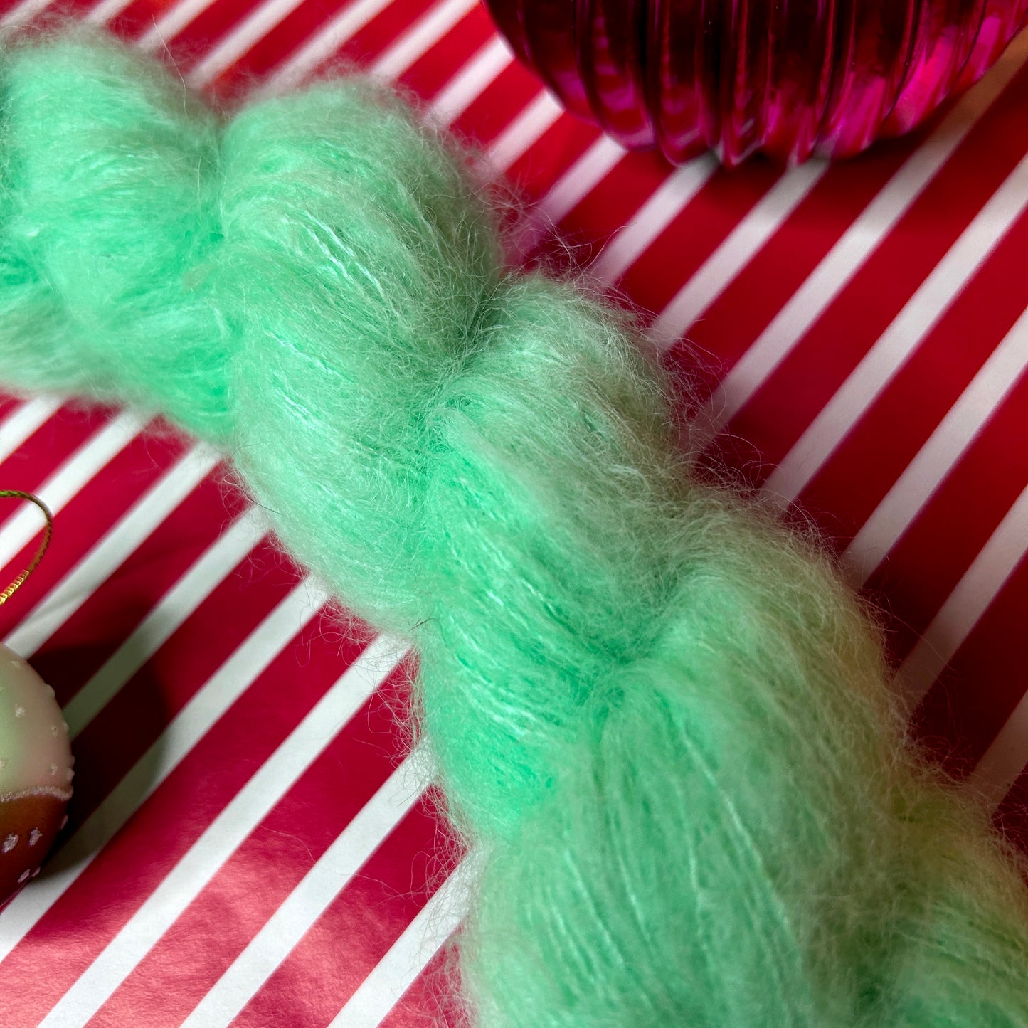 Peppermint Creme Fuzzy Lace